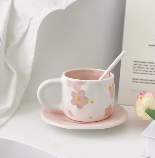 كوب لاتيه غير منتظم الشكل بسعة 250 مل مع صحن، كوب إسبريسو محمول باليد، مثالي لشاي ما بعد الظهر.