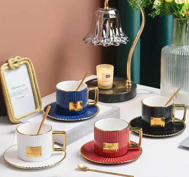 European high-end electroplated gold afternoon tea cups, coffee cups, saucers, and exquisite Turkish light luxury coffee cup set.