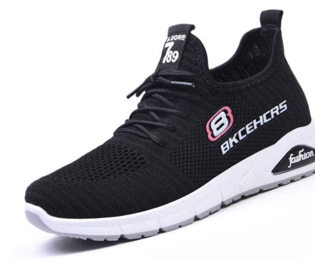 Women's sports shoe