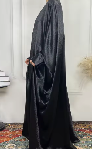 عباية نسائية