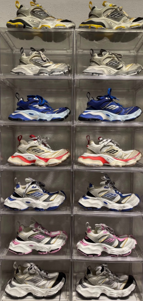 New Balance mirror